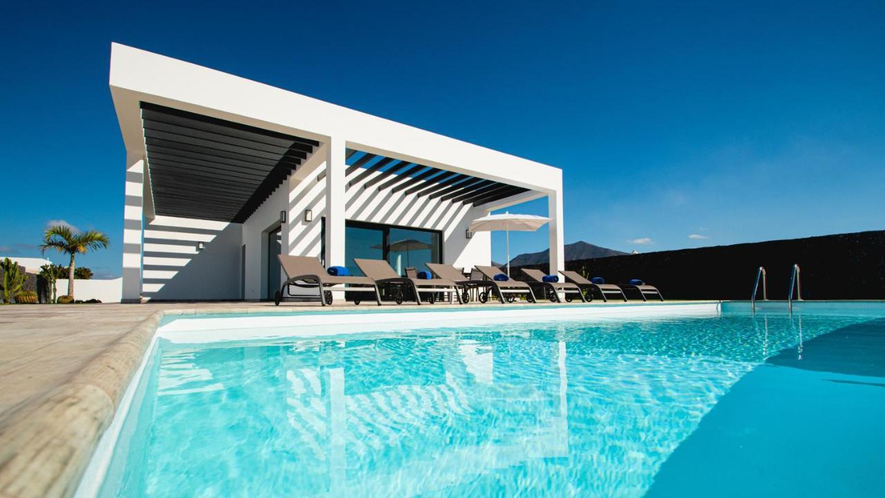 Blancazul Villa Gazmira Playa Blanca  Exterior photo