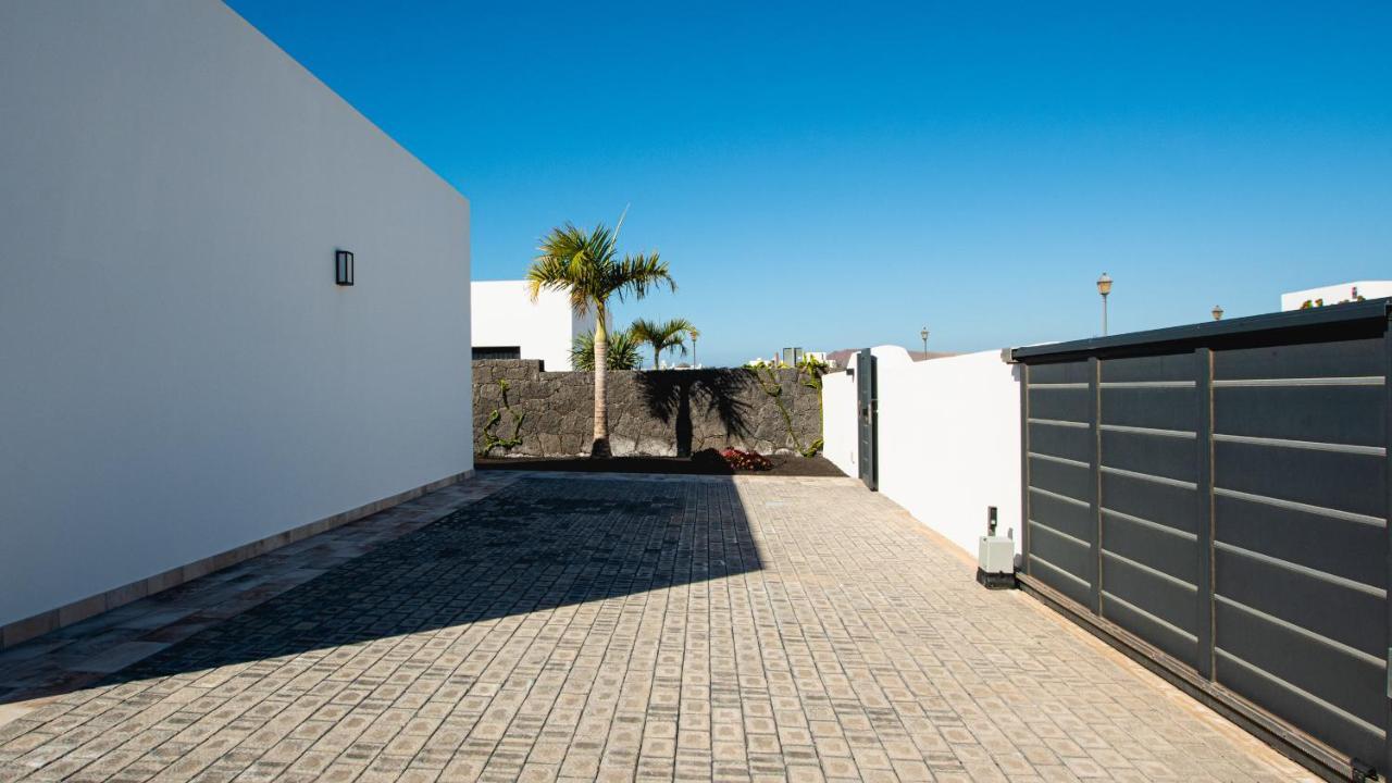 Blancazul Villa Gazmira Playa Blanca  Exterior photo